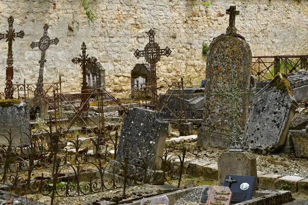 Guéry en Vexin, França - 24 de maio de 2019: o cemitério — Fotografia de Stock