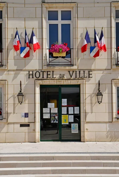 Montoire sur le Loir; France - june 30 2019: town hall — Stock Photo, Image