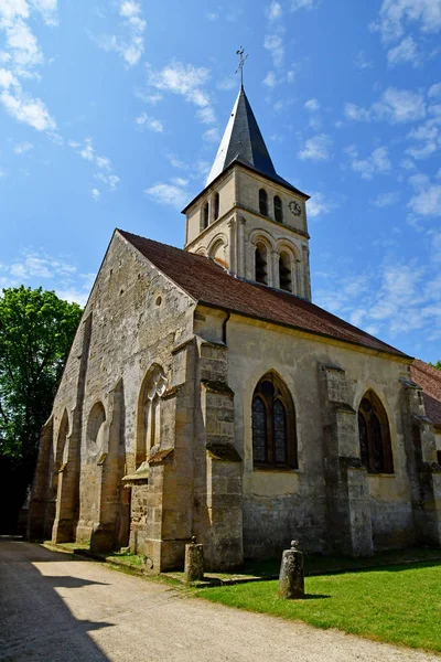 Themericourt; França - 24 de maio de 2019: igreja — Fotografia de Stock