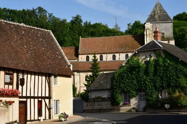 Lavardin Frankrijk-juni 30 2019: pittoresk oud dorp — Stockfoto