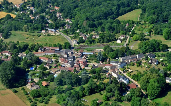 Villers en Arthies, France - july 7 2017 : aerial picture of the — Stock Photo, Image