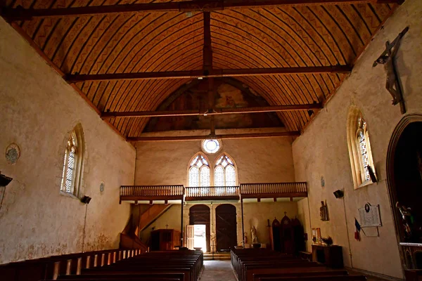 Lunay; Francia - 30 de junio de 2019: Iglesia de San Martín — Foto de Stock