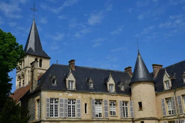 Themericourt; Francia - 24 maggio 2019: castello — Foto Stock