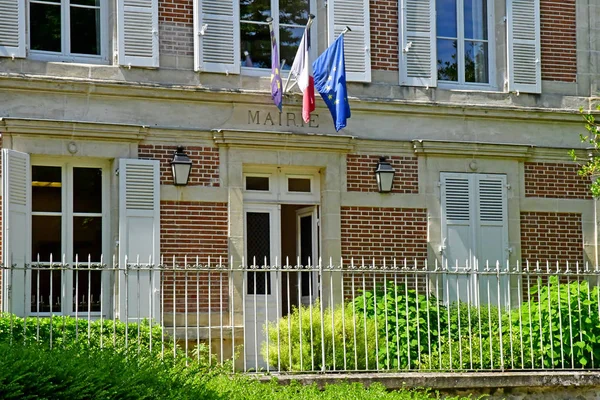 Wy dit joli village; Francia - 24 de mayo de 2019: el pequeño pueblo — Foto de Stock