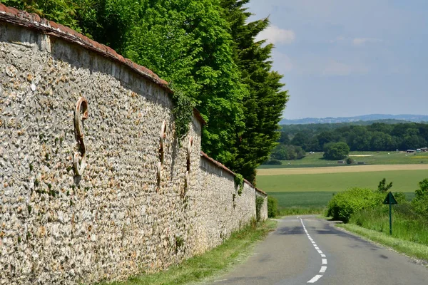 WY dit Joli Köyü; Fransa-Mayıs 24 2019: küçük köy — Stok fotoğraf