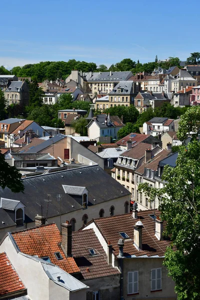 Pontoise, França - 2 de junho de 2019: cidade histórica — Fotografia de Stock