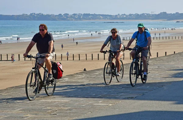 Saint malo; franz - 28. juli 2019: der strand sillon — Stockfoto