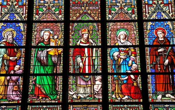 Bélgica, pitoresca igreja de Notre Dame du Sablon em Bruxelas — Fotografia de Stock