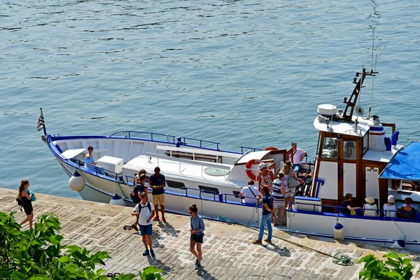 Saint Malo; França - 28 de julho de 2019: cidade pitoresca no verão — Fotografia de Stock