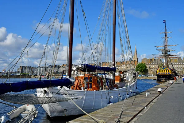 Saint Malo; França - 28 de julho de 2019: a Etoile Molene — Fotografia de Stock