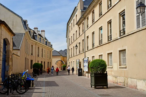 Saint Germain en Laye; Francia - 20 de abril de 2019: centro de la ciudad —  Fotos de Stock
