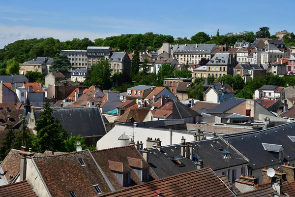 Pontoise, França - 2 de junho de 2019: cidade histórica — Fotografia de Stock