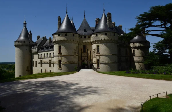Chaumont sur Loire; ฝรั่งเศส 29 มิถุนายน 2019: ปราสาทฟื้นฟูศิลปะ — ภาพถ่ายสต็อก