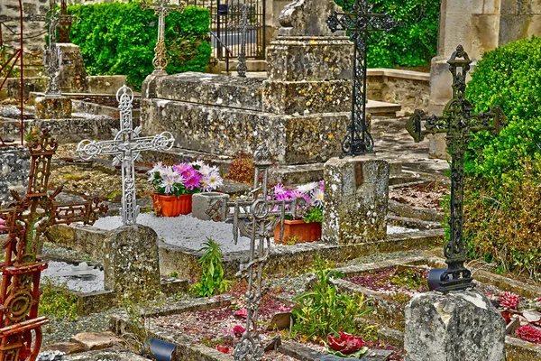 Guéry en Vexin, França - 24 de maio de 2019: o cemitério — Fotografia de Stock