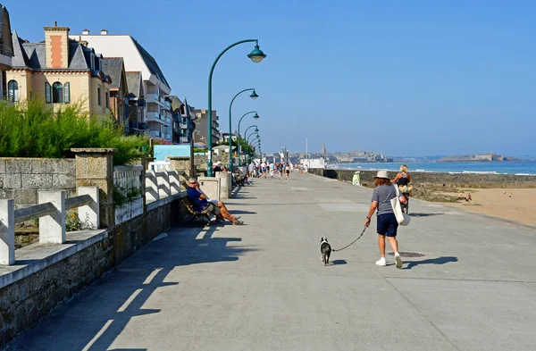 Saint Malo ; France - 28 juillet 2019 : la plage de Sillon — Photo