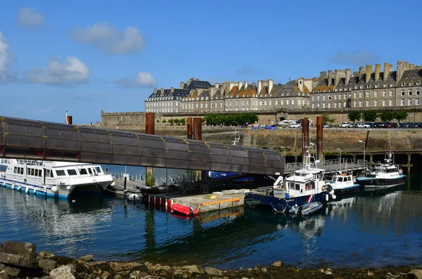 Saint Malo ; France - 28 juillet 2019 : la ville pittoresque — Photo