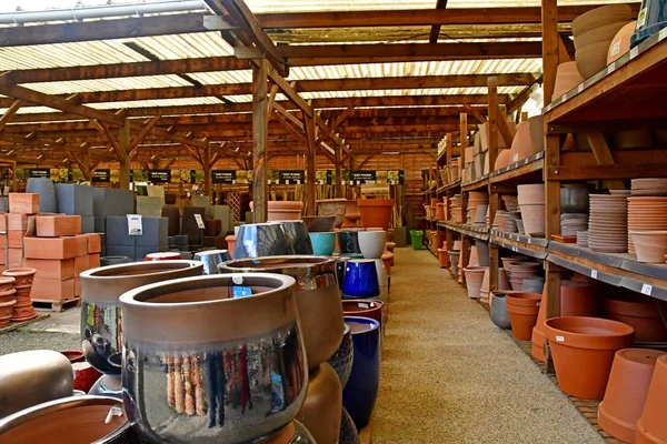 Saint Cyr l Ecole; France - june 16 2019 : garden centre — Stock Photo, Image