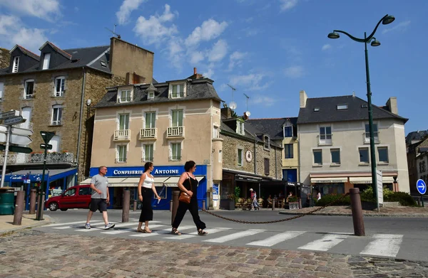 Cancale Frankrijk-juli 25 2019: de pittoreske stad — Stockfoto