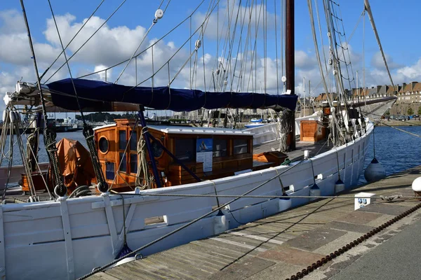 Saint Malo; França - 28 de julho de 2019: a Etoile Molene — Fotografia de Stock