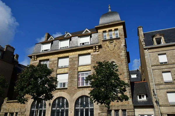 Saint Malo; France - july 28 2019 : picturesque city in summer — Stock Photo, Image