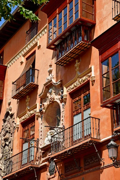 Granada Španělsko-srpen 27 2019: staré město — Stock fotografie