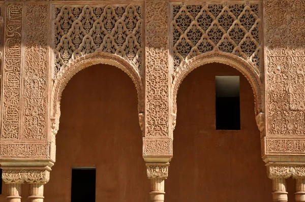 Granada; Espanha - 27 de agosto de 2019: Palácio de Alhambra — Fotografia de Stock