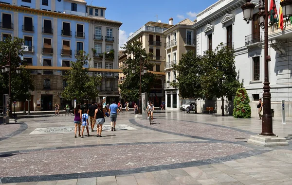 Granada Spanje-augustus 27 2019: Plaza del Carmen — Stockfoto