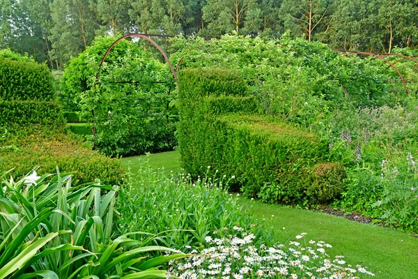 Sasnieres; França - 30 de junho de 2019: du Plessis Sasnieres garden — Fotografia de Stock