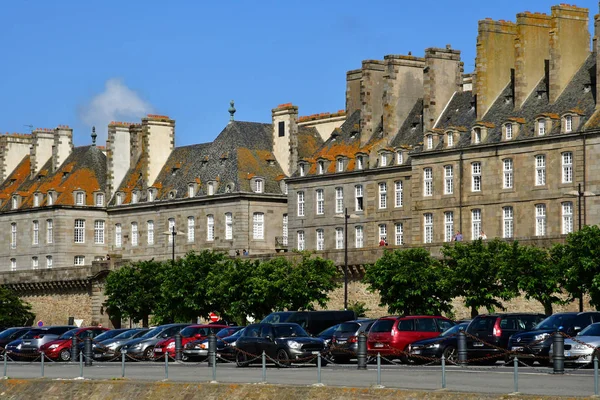 Saint Malo; Frankreich - 28. Juli 2019: die malerische Stadt — Stockfoto