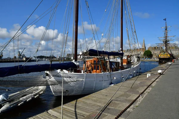 Saint Malo; França - 28 de julho de 2019: a Etoile Molene — Fotografia de Stock