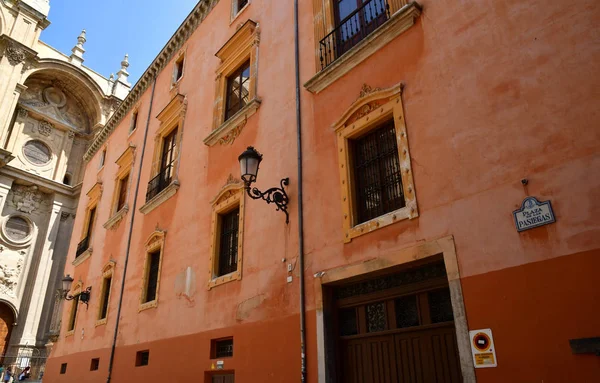 Granada; Espanha - 27 de agosto de 2019: Plaza de las Pasiegas — Fotografia de Stock