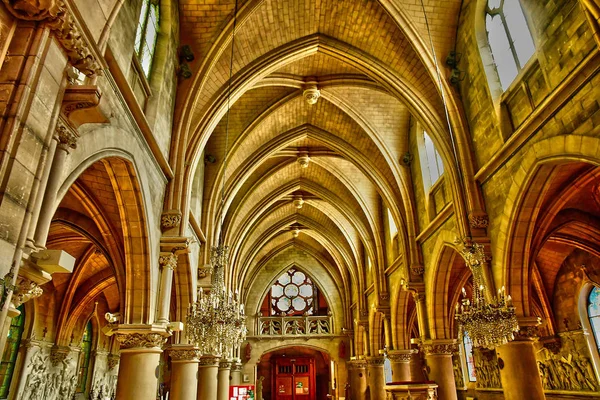 Vigny, France - may 24 2019: the Saint Medard church — стоковое фото