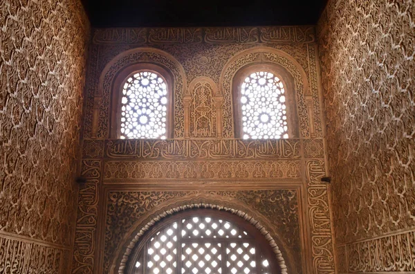 Granada; España - 27 de agosto de 2019: Alhambra —  Fotos de Stock
