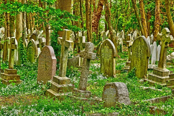 Londra, Inghilterra - 6 maggio 2019: Highgate Cemetery — Foto Stock