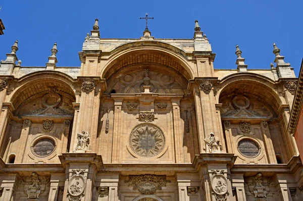 Granada; Spagna - 27 agosto 2019: la cattedrale dell'incarnazione — Foto Stock