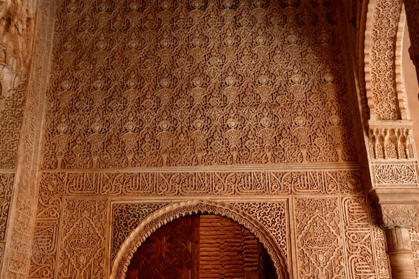 Granada; Espanha - 27 de agosto de 2019: Palácio de Alhambra — Fotografia de Stock