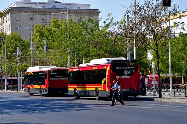 Sevilha; Espanha - 28 de agosto de 2019: calle Enramadilla — Fotografia de Stock