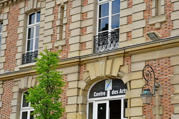 Les Mureaux ; France - 25 mai 2019 : centre artistique — Photo