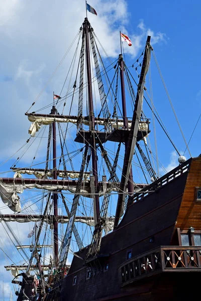 Saint Malo; France - july 28 2019 : spanish galleon — Stock Photo, Image