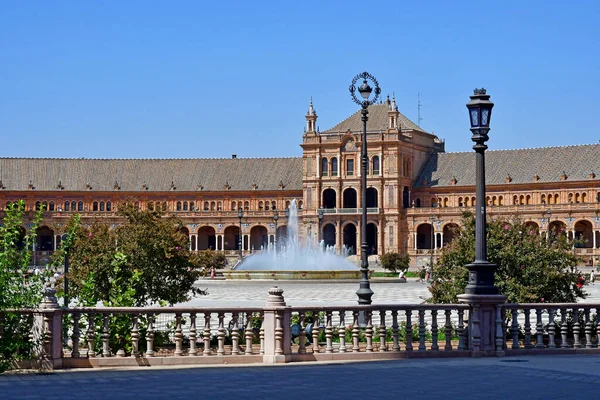 Sevilla Spanien-augusti 28 2019: Plaza de Espana — Stockfoto