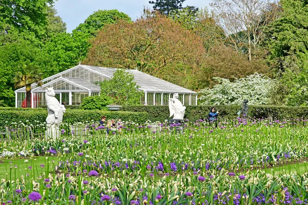 Londres; Kew, Inglaterra - 5 de mayo de 2019: los Jardines de Kew — Foto de Stock