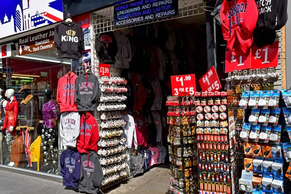 ロンドン、イングランド-5 月 8 2019: オックスフォードストリートでの店舗 — ストック写真