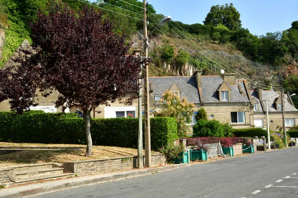 Cancale Frankrijk-juli 25 2019: de pittoreske stad — Stockfoto