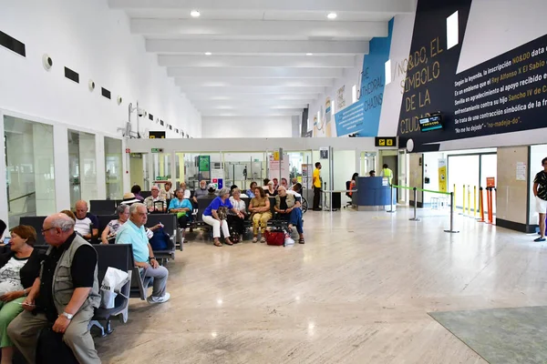 Sevilla; spanien - 29. august 2019: flughafen san pablo — Stockfoto