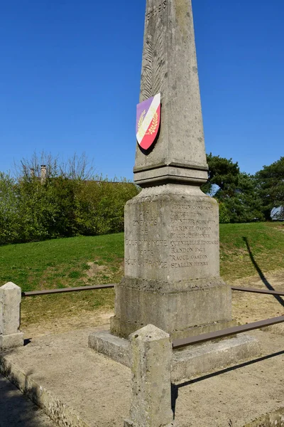 Courdimanche, França - 16 de abril de 2019: memorial de guerra — Fotografia de Stock