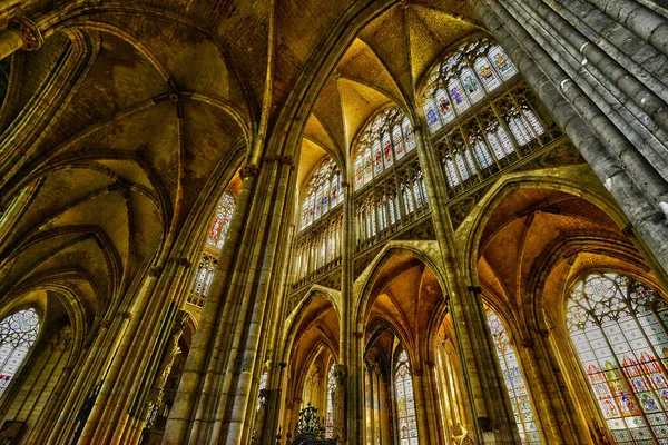 Rouen; Frankrike - 21 september 2017: Sankt Ouen kyrka — Stockfoto