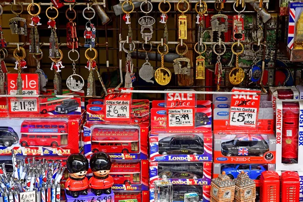 London, england - mai 8 2019: store in oxford street — Stockfoto