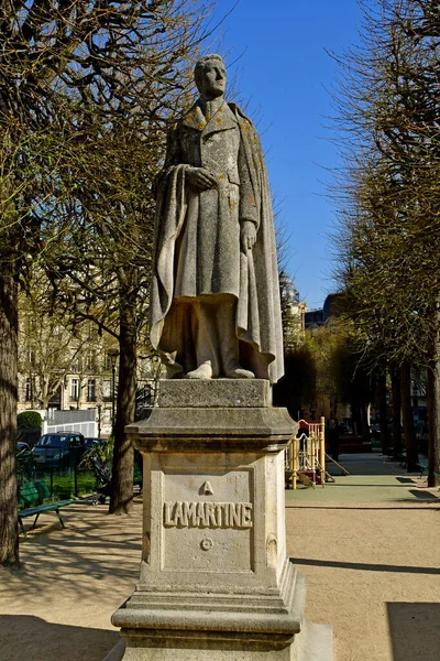 Parijs; Frankrijk - 31 maart 2019: Lamartine plein — Stockfoto