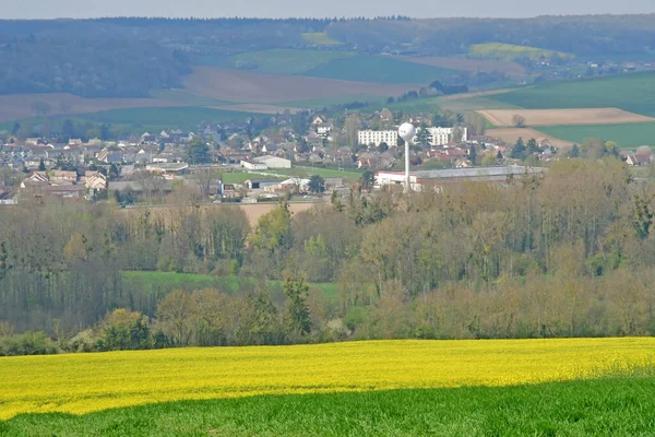 Gasny, France - april 16 2019 : landscape — Stock Photo, Image