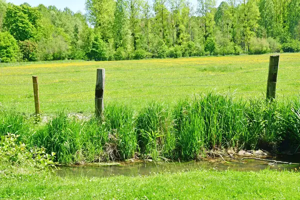 Fourges; France - may 15 2019 : the picturesque landscape — Stock Photo, Image